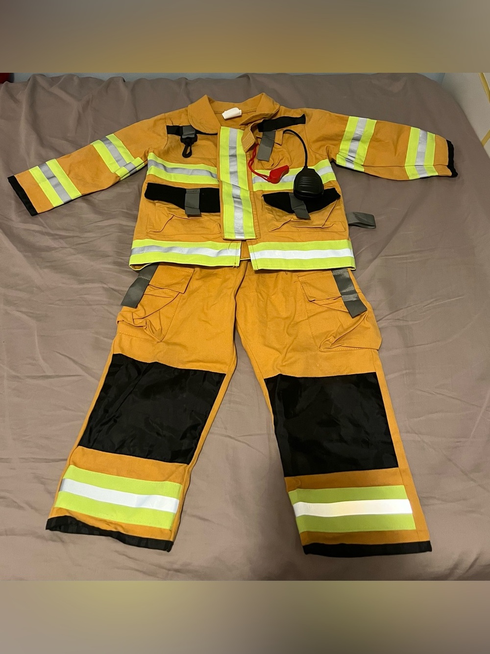 Teetot Firefighter Costume 2 Piece Unisex Child Size 3-4 Years Halloween dressup